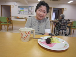 9 おいしいそうなおやつありがとう.jpg
