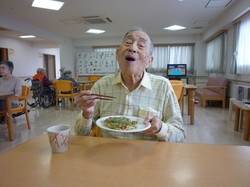 ⑨おやつにお好み焼きもええもんですな~。.jpg