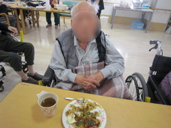⑫ようけで食べよ.JPG
