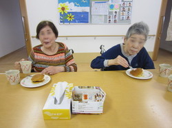 10 クリとか入っていておいしいよ.jpg